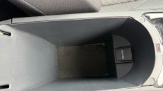 Toyota C-HR 1.8 Hybrid Design 5dr CVT Hybrid Hatchback